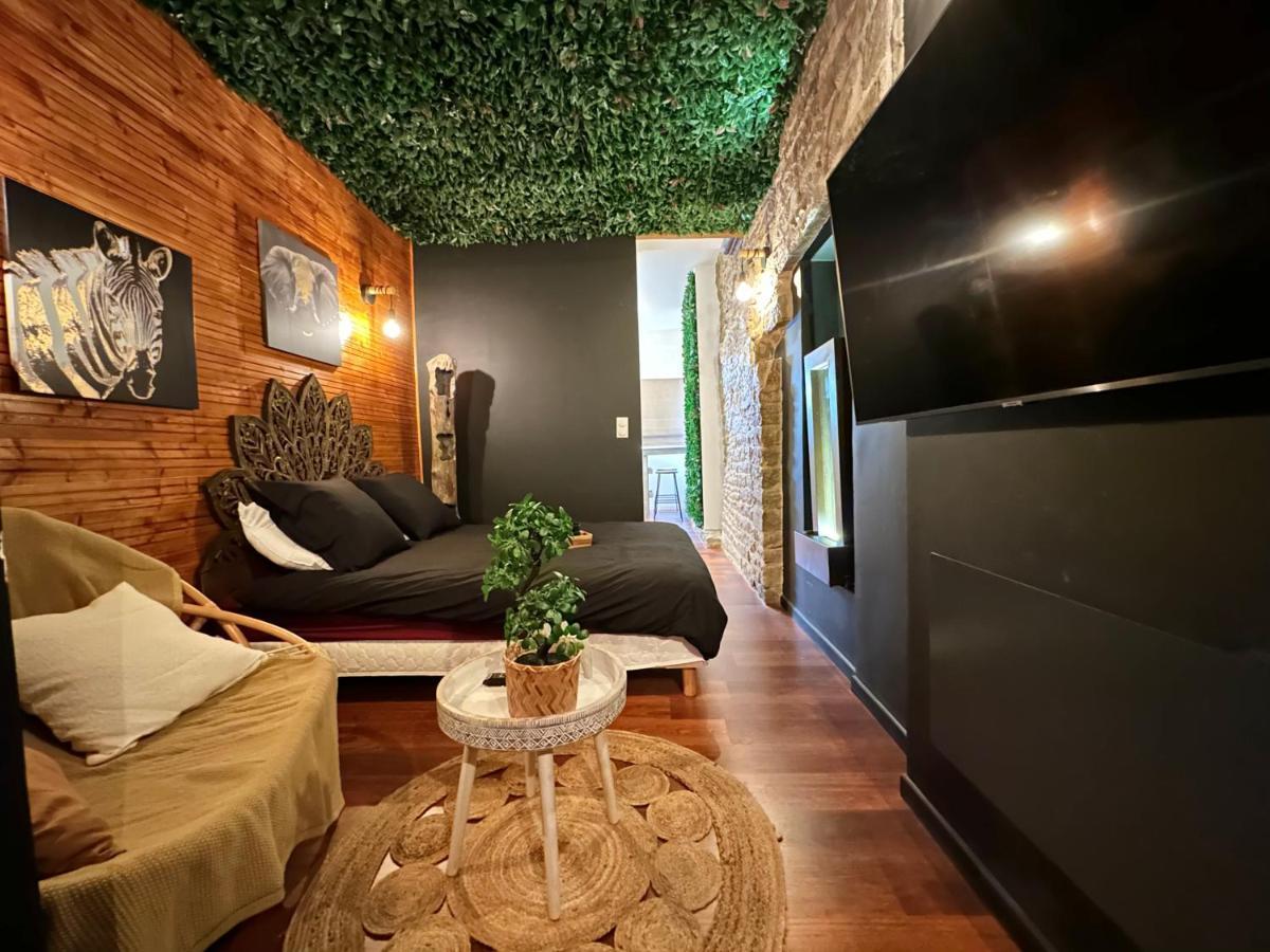 Bali Room Dijon Bagian luar foto